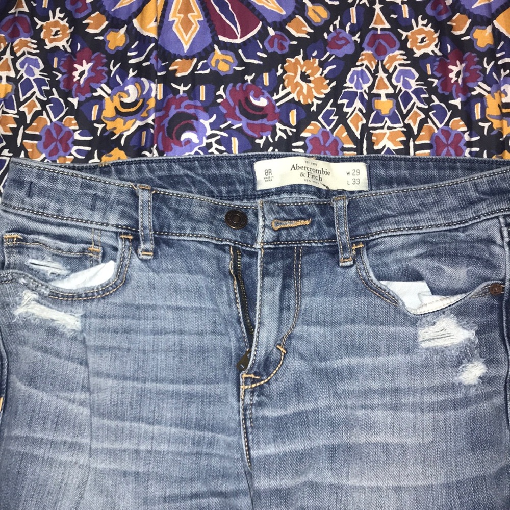 Jeans